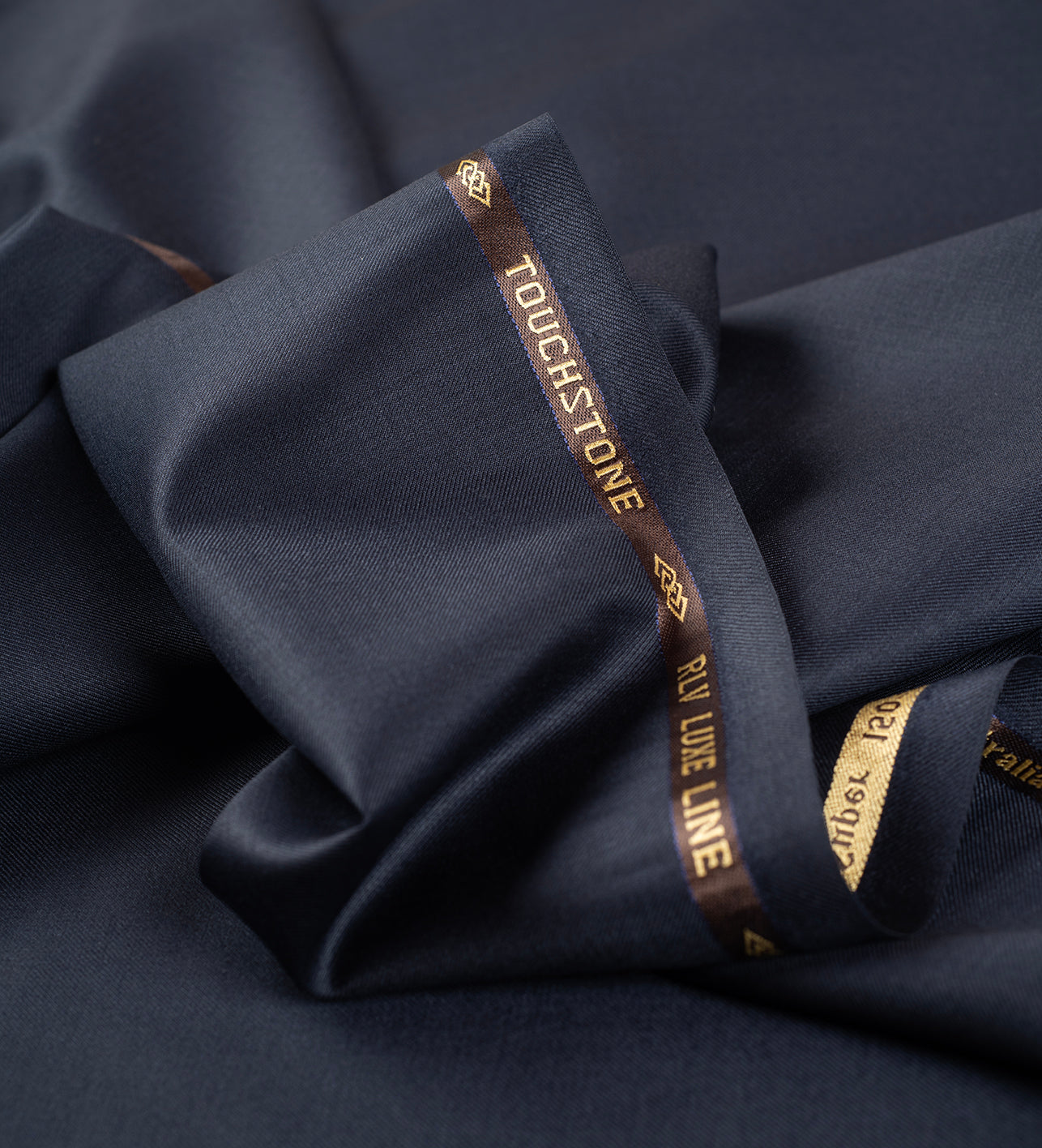 Savile Navy by Roger La Viale  (Unstitched Suiting Fabric)