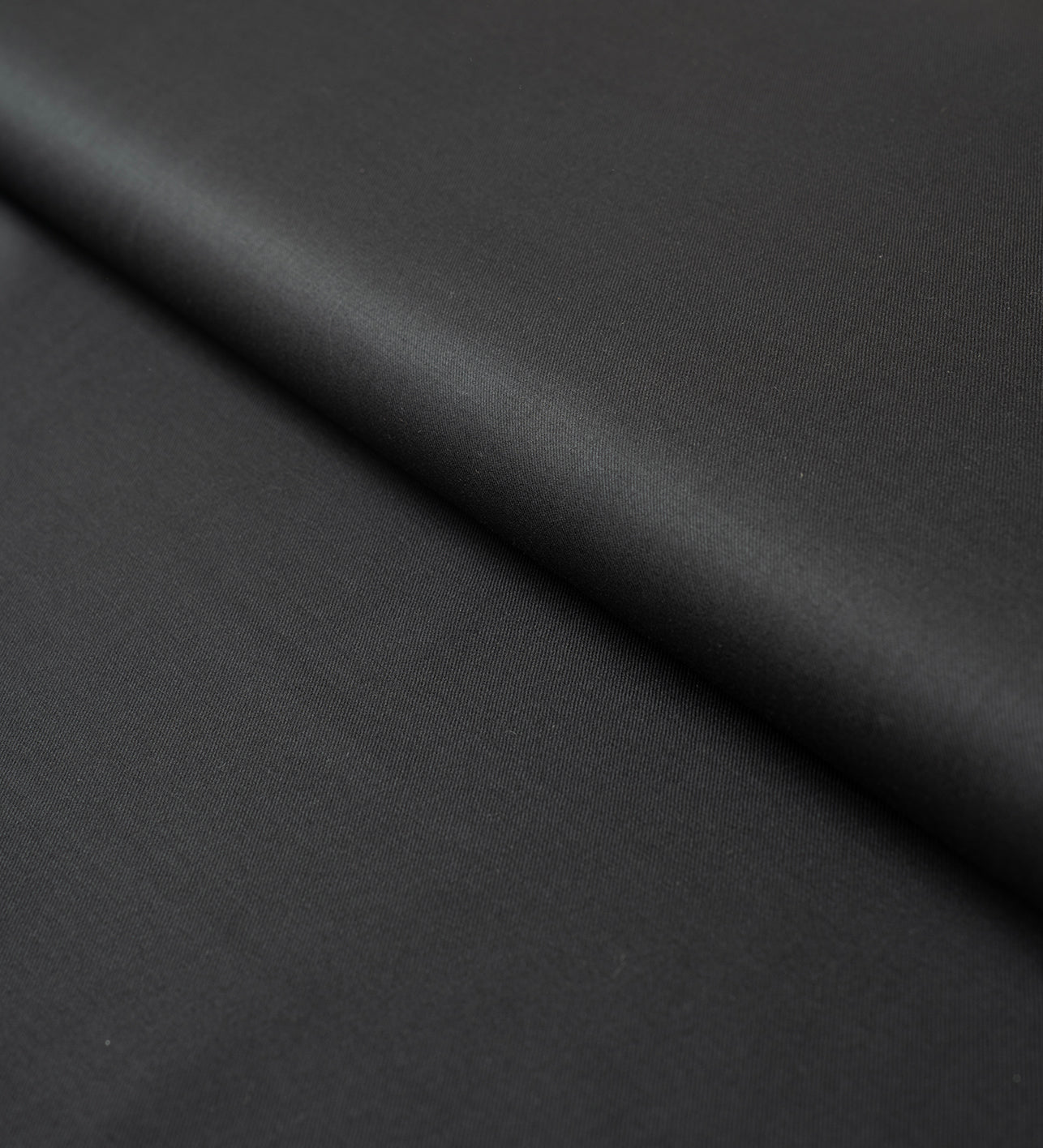 Sovereign Black by Roger La Viale  (Unstitched Suiting Fabric)