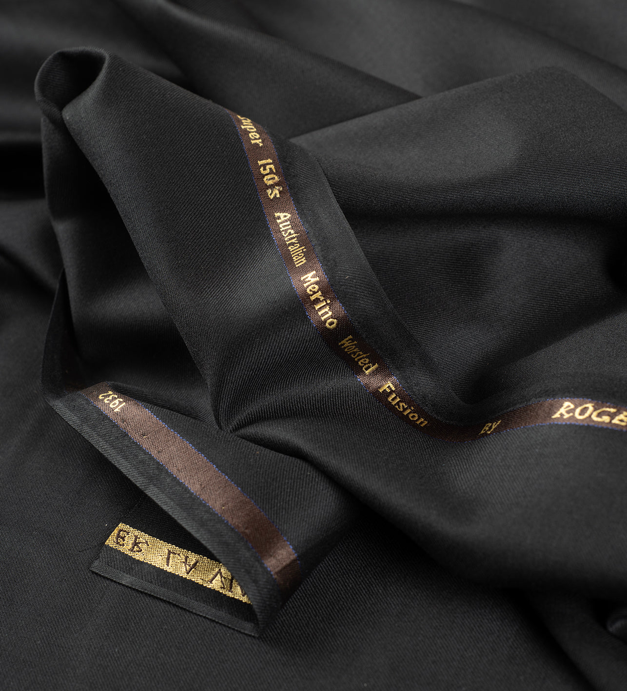 Sovereign Black by Roger La Viale  (Unstitched Suiting Fabric)