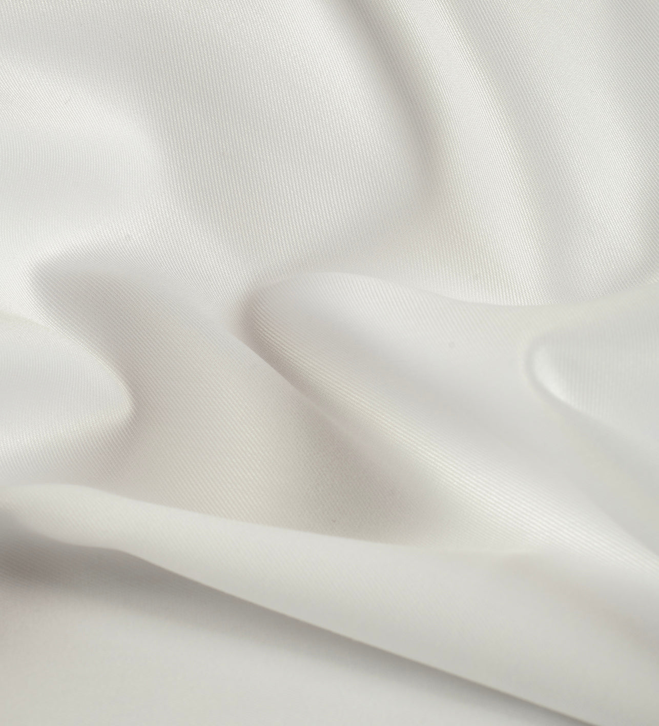 Pearl White 2/100s by Vercelli Italy (Unstitched Shirting Fabric)