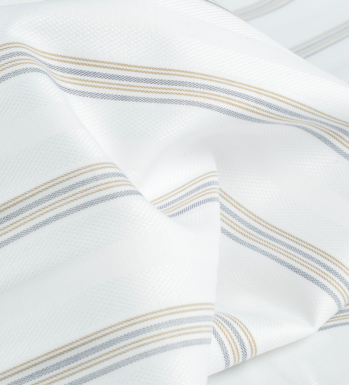 Mayfair Regent By Reid & Taylor (Unstitched Shirting Fabric)