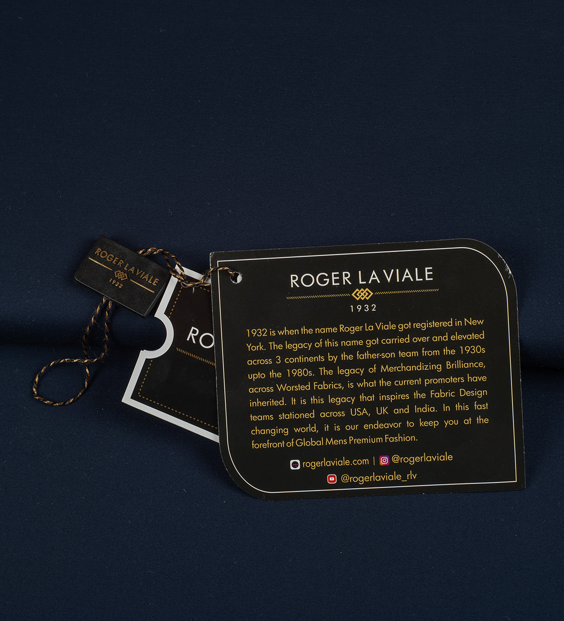 Milano Navy by Roger La Viale (Unstitched Suiting Fabric)