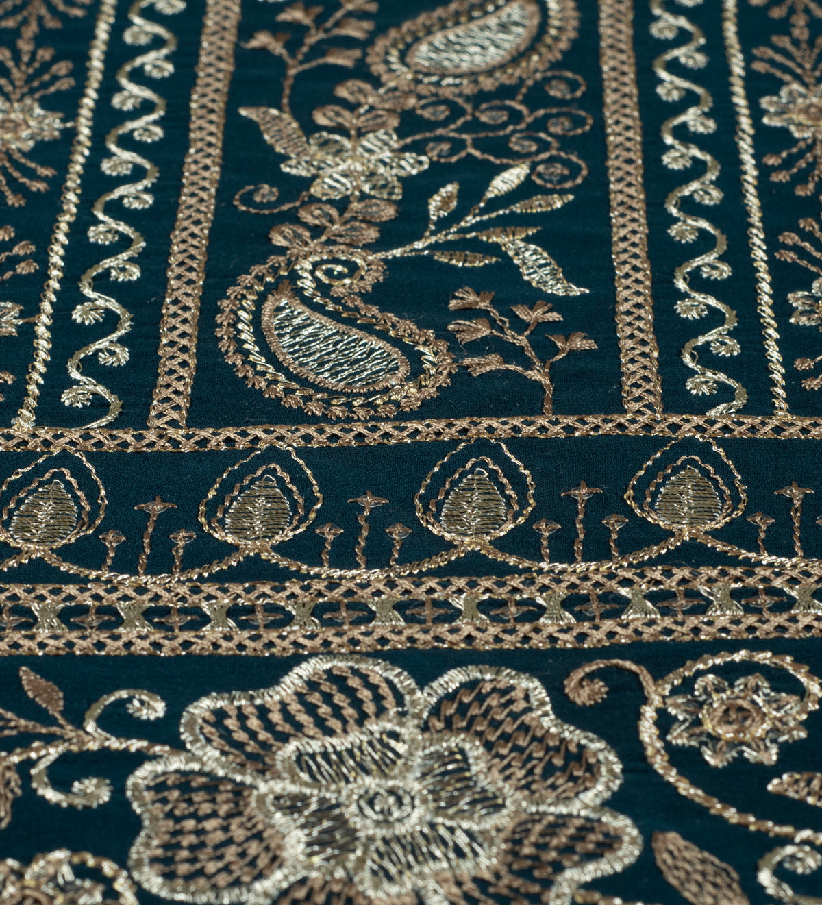 Midnight Royale Paisley Embroidery (Unstitched Ethnic Fabric)