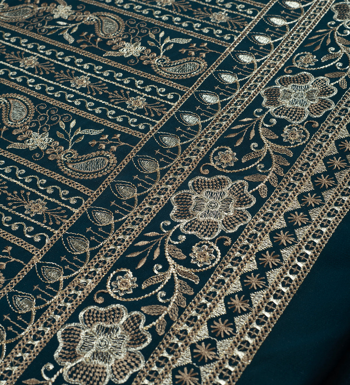 Midnight Royale Paisley Embroidery (Unstitched Ethnic Fabric)
