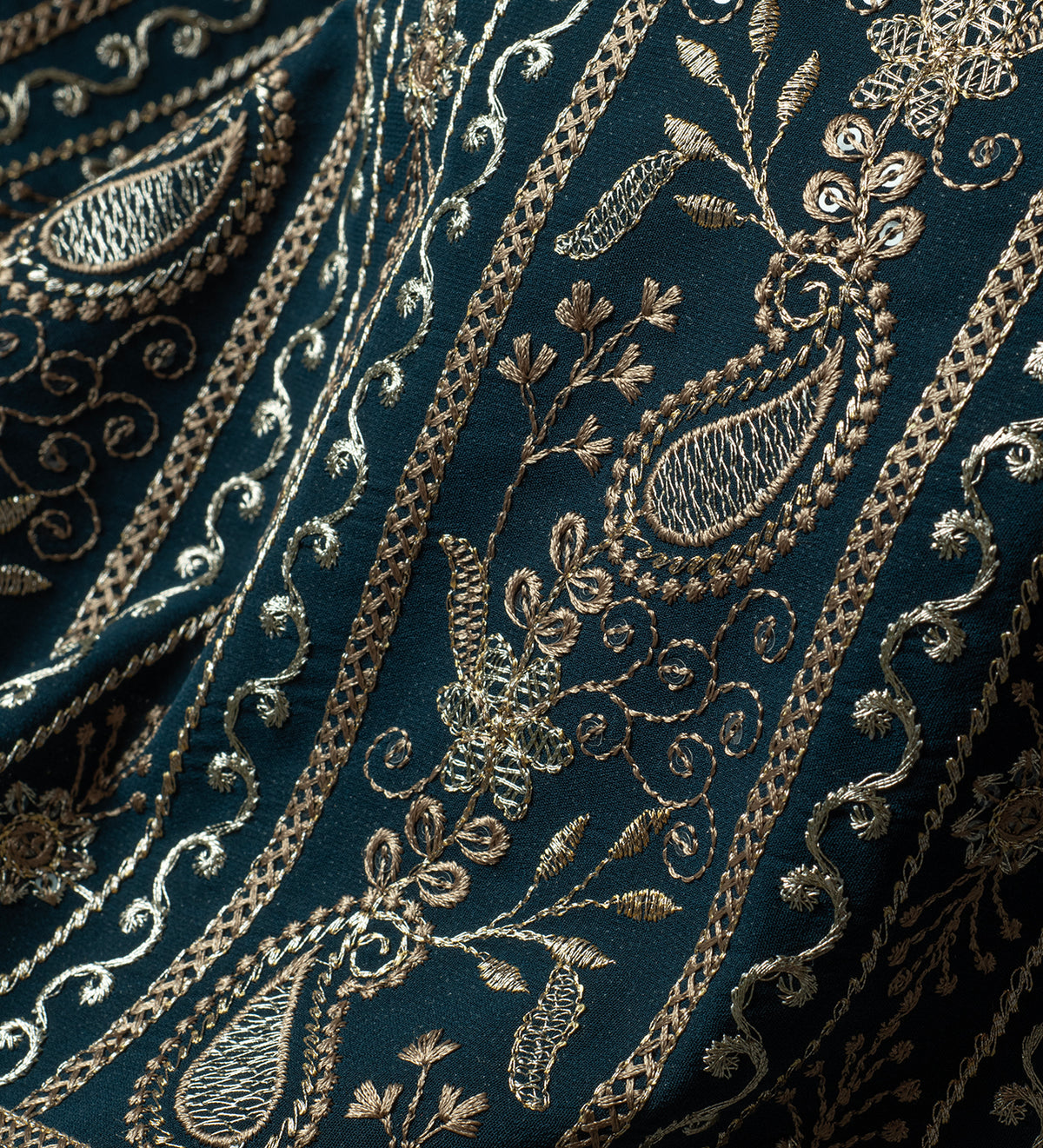 Midnight Royale Paisley Embroidery (Unstitched Ethnic Fabric)