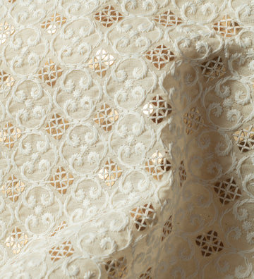 Ivory Royale Embroidery (Unstitched Ethnic Fabric)