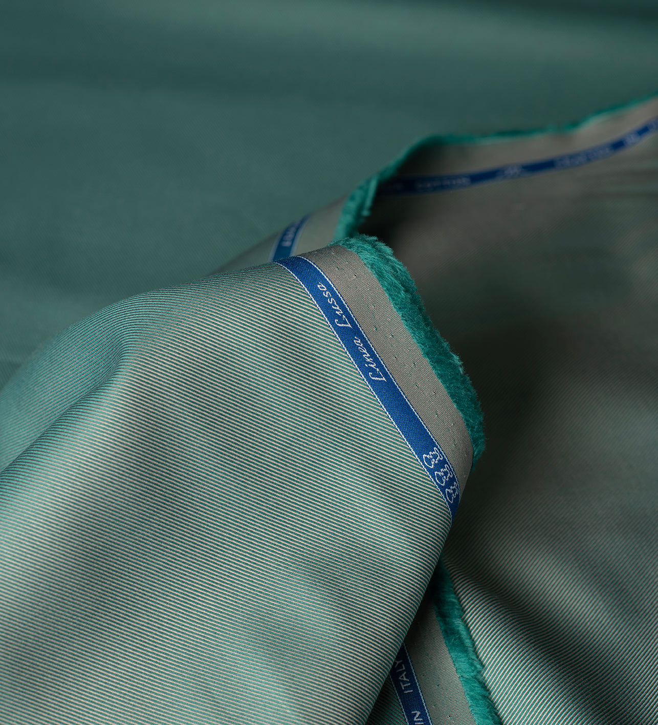 Verdant Twill by Tessitura Monti (Unstitched Shirting Fabric)