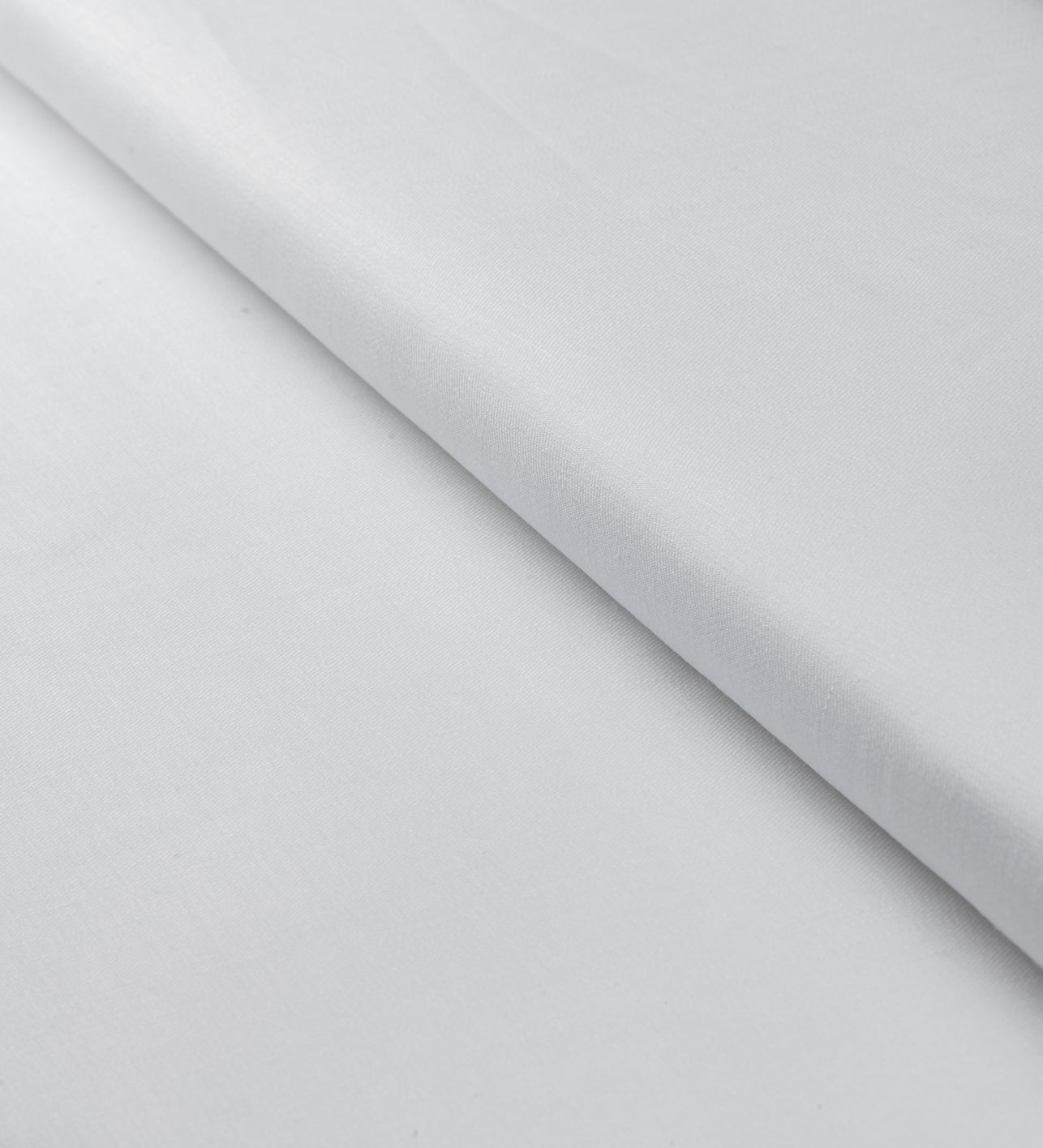 Royal White By Roger La Viale (Unstitched Shirting, Suiting and Kurta Fabric)