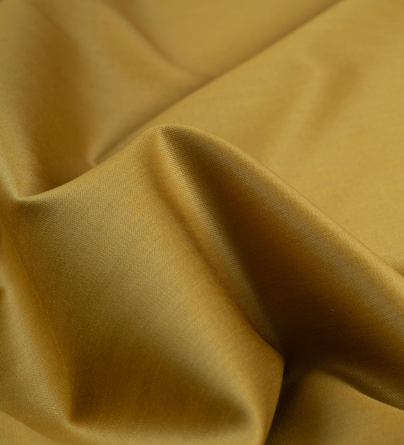 Oro Toscano (Unstitched Suiting Fabric)