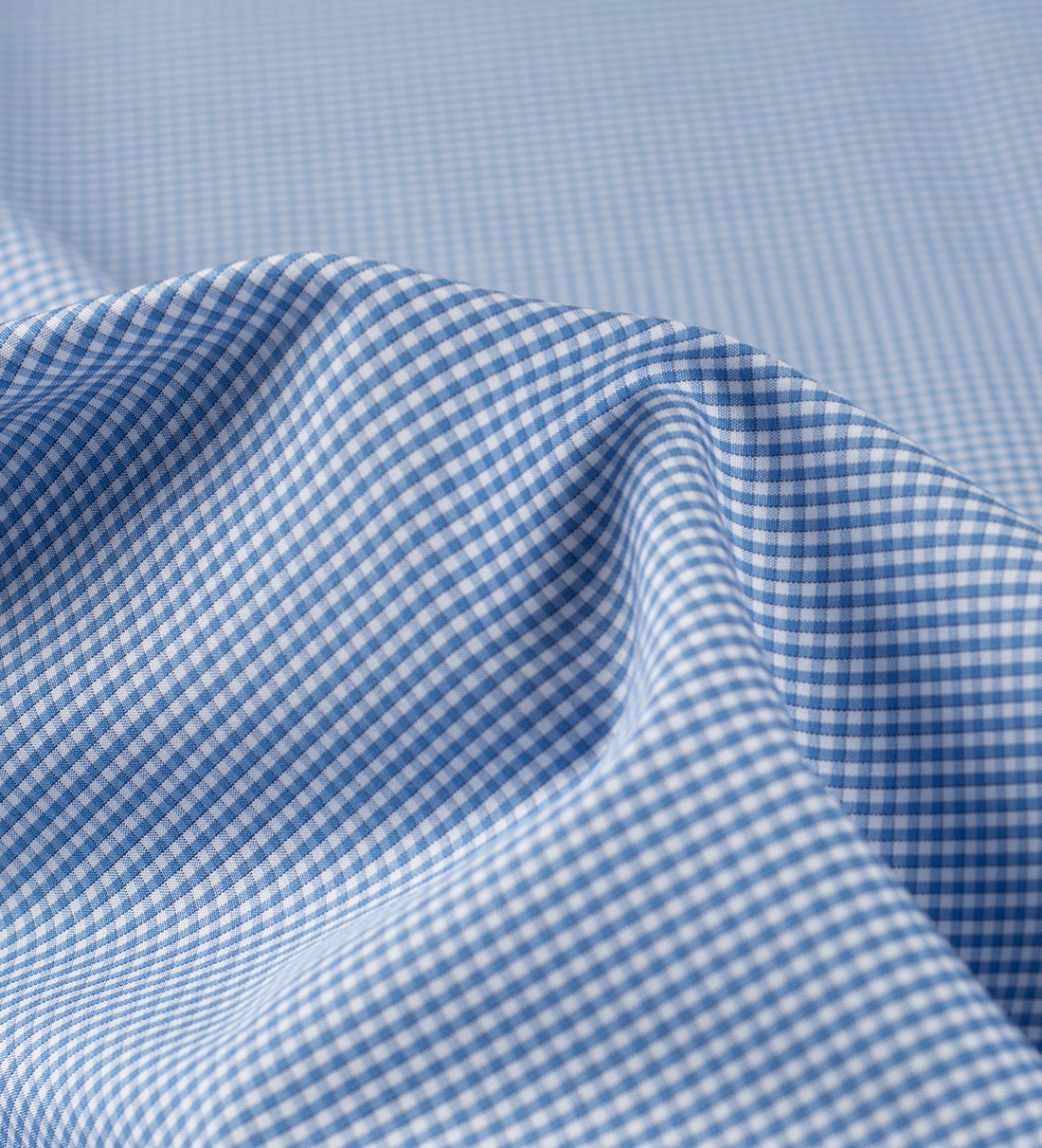 Azzurro Gingham (Unstitched Shirting Fabric)