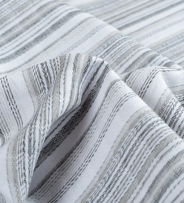Polar Trace by D&J ELITUS (Unstitched Shirting Fabric)