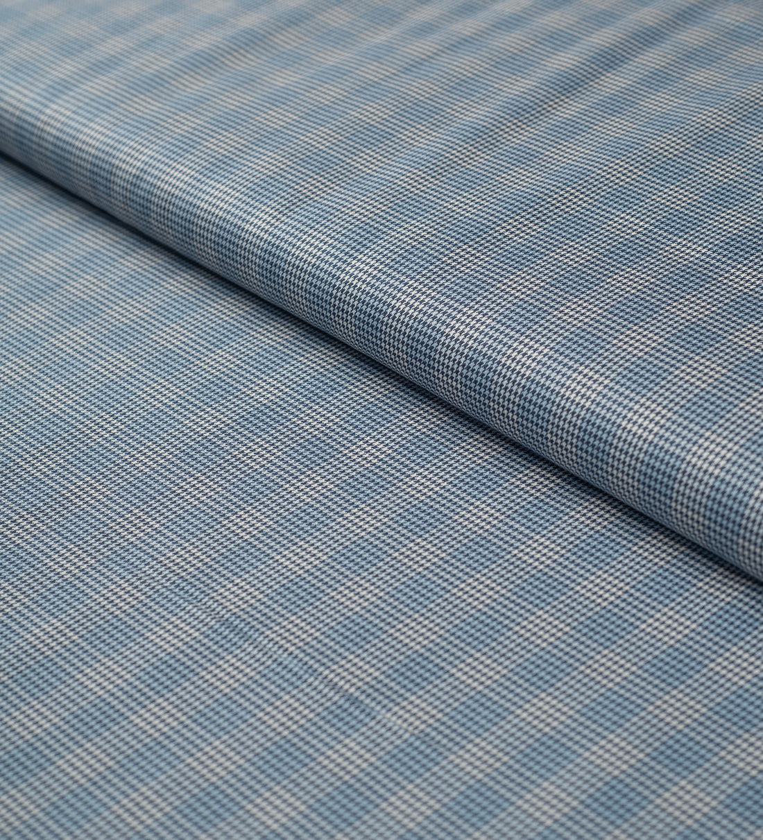 Navy Ivory Houndstooth (Unstitched Shirting Fabric)