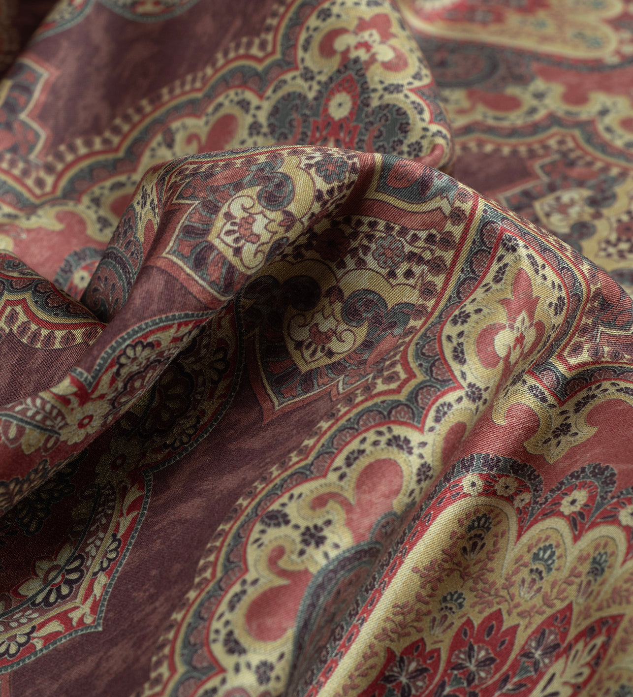 Imperial Souk by D&J ELITUS (Unstitched Shirting Fabric)