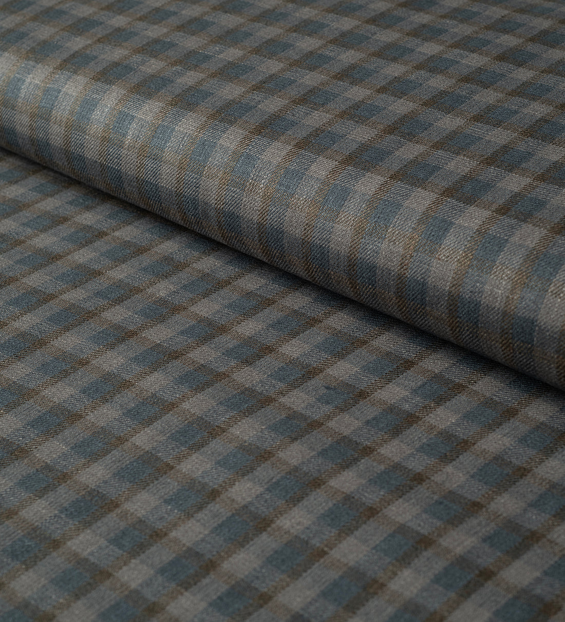 Charcoal Heritage Weave By Linen vogue (Unstitched Shirting, Suiting and Kurta Fabric)